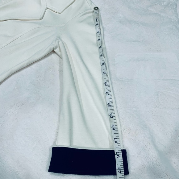 🛍 2/$25 Guess 3/4 Sleeve Blazer - Picture 7 of 11